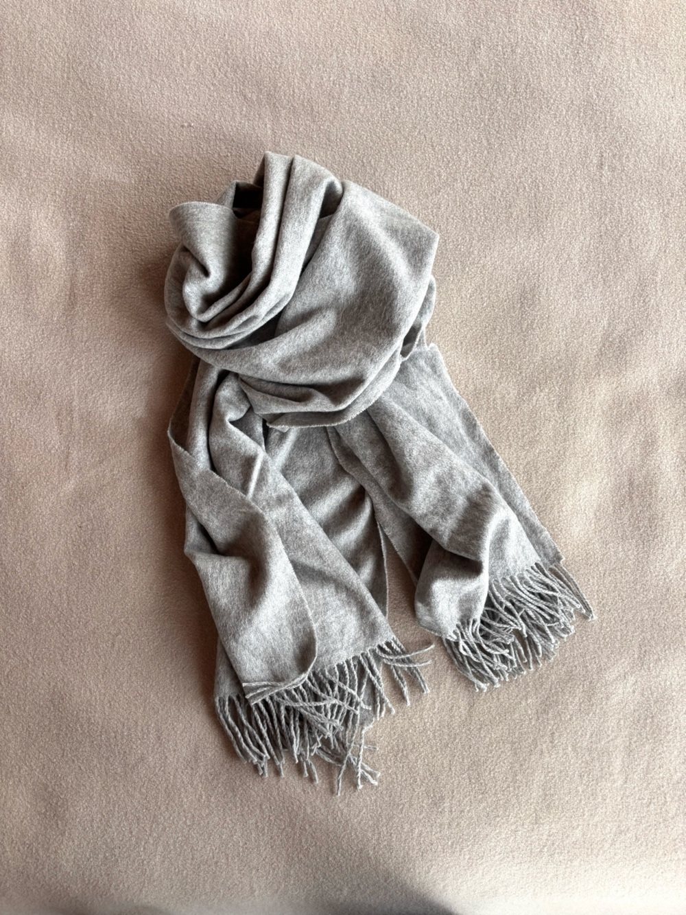 Oversized Cashmere Scarf - Picture 1 of 8